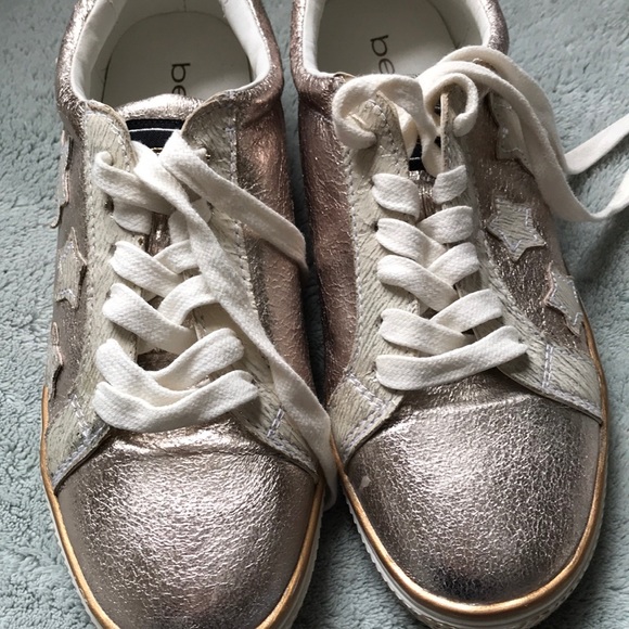 Sneakers - Picture 4 of 4